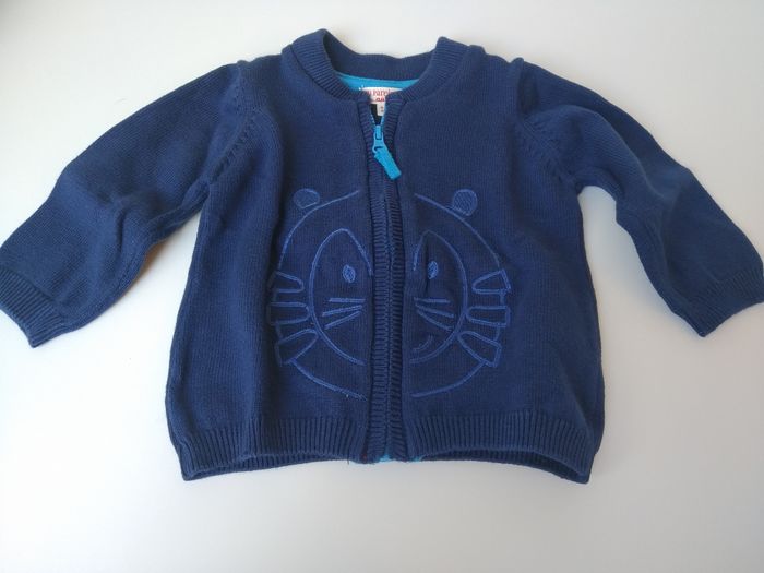 Lot de 2 gilets et un pull sans manche 6 mois - photo numéro 4