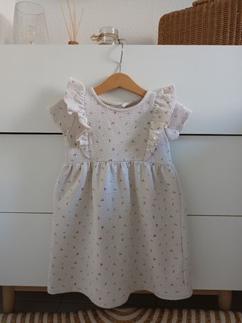 Magnifique robe fleurie effet gaze de coton 36 mois