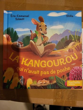 Livre Mc Donalds Happy meal  la kangourou qui n'avait pas de poche