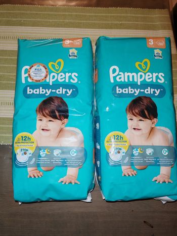 Lot 2 sachets pampers baby dry neuf 