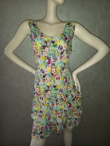 robe turquoise et fleurie taille 42