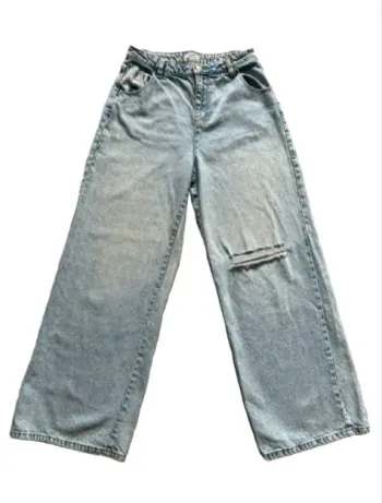 Jeans troué