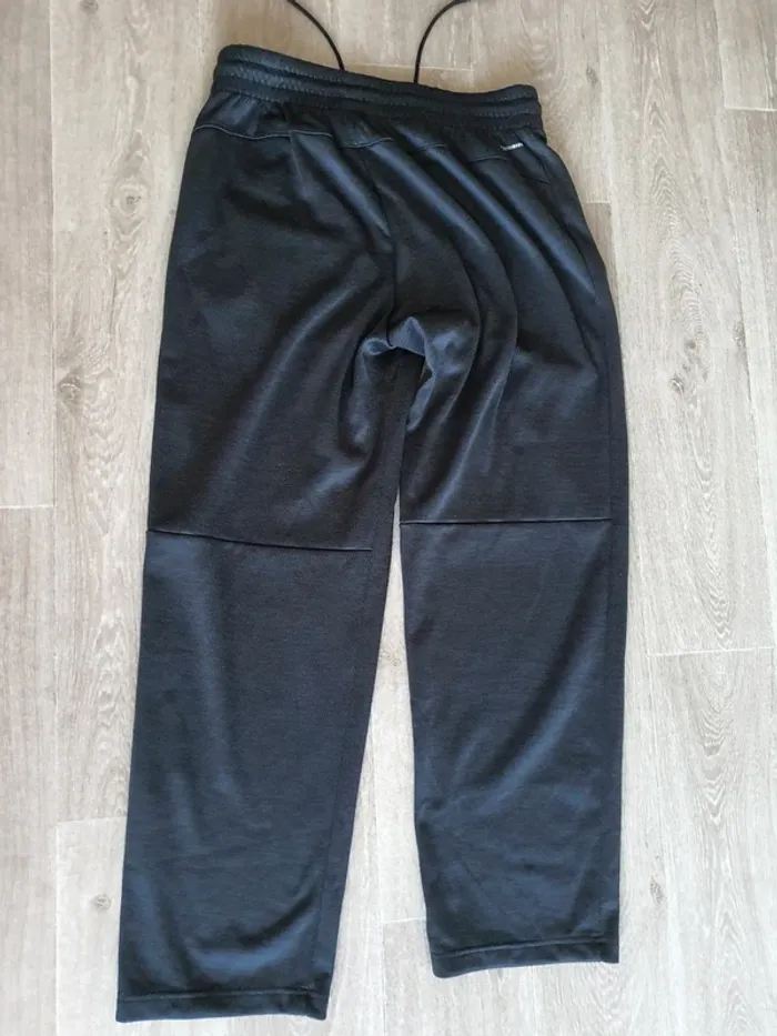 Pontalon de sport Adidas taille L jambes larges - photo numéro 7
