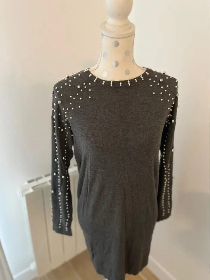 Robe pull  grise perlé 36 Wallis neuf - photo numéro 2
