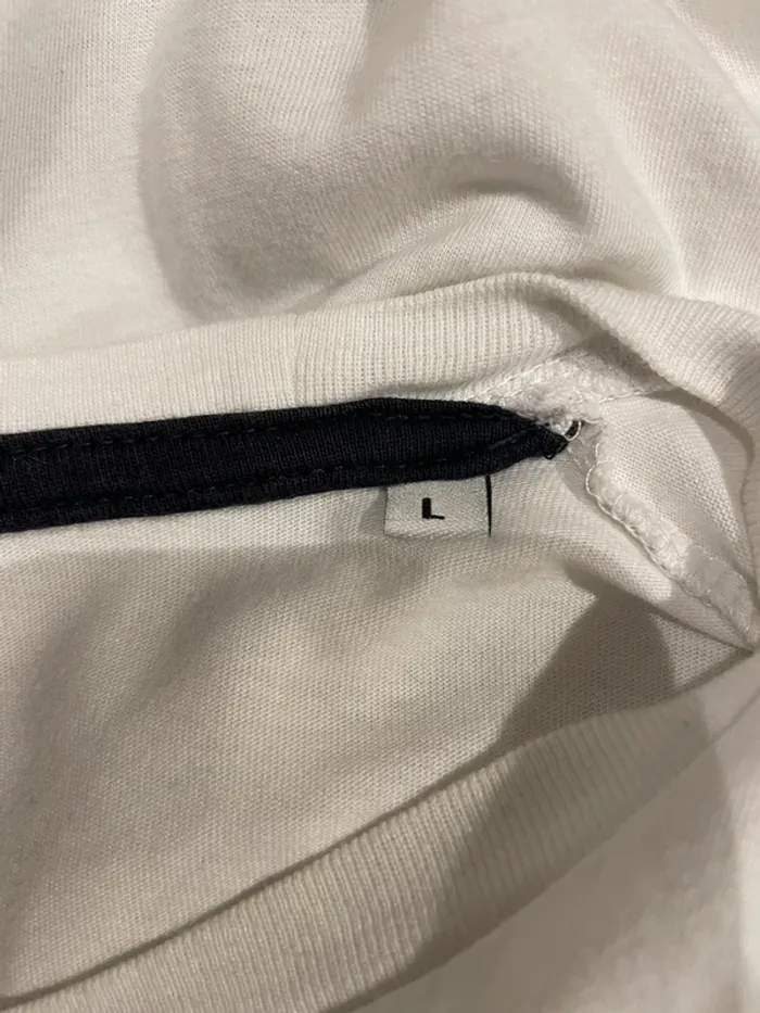 TEE shirt Jack & Jones taille 40 - L en très bon état - photo numéro 6