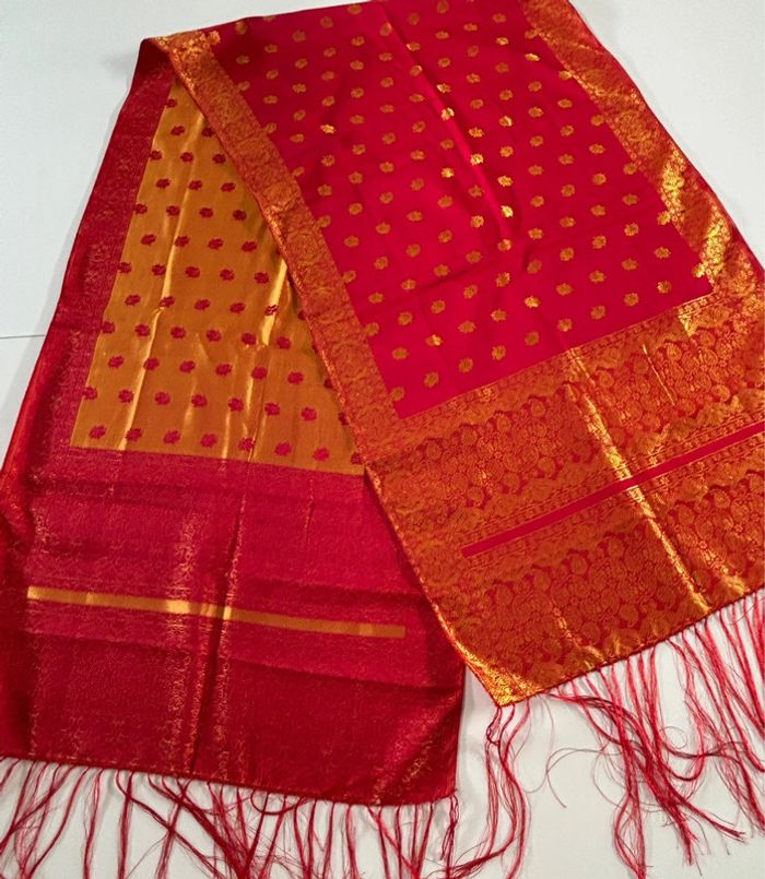 Tissu Balinais - Rouge et Or - 54 x 198 cm - photo numéro 2