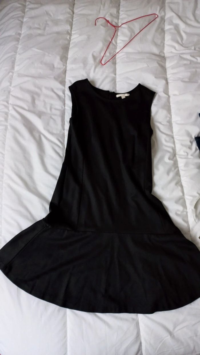 Robe noir esprit neuve L - photo numéro 2