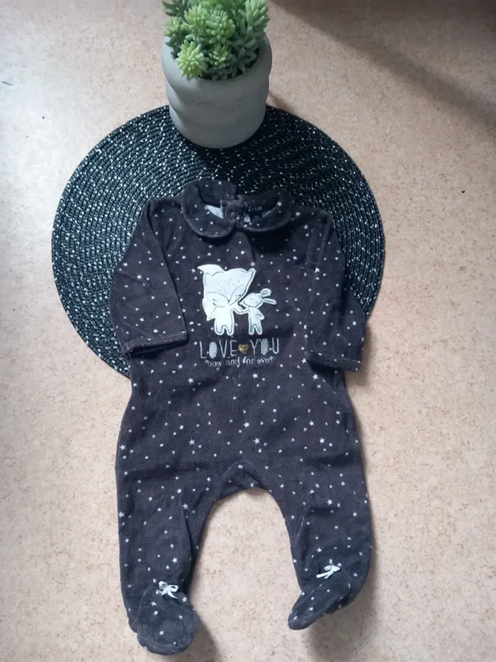 ⭐ Pyjama velours bébé – Kiabi – 3 mois