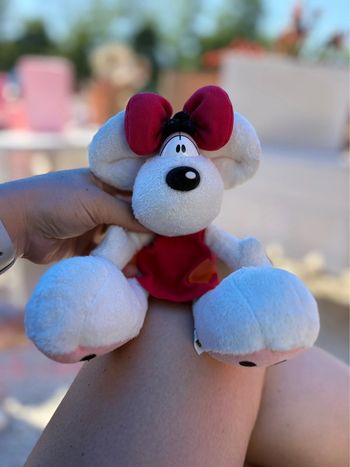 Peluche Diddlina - en robe - en très bon état - taille moyenne