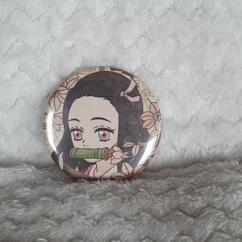 Badge metal pin broche goodies Nezuko Demon Slayer