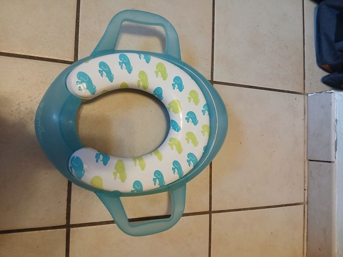 Réducteur de toilettes - photo numéro 2