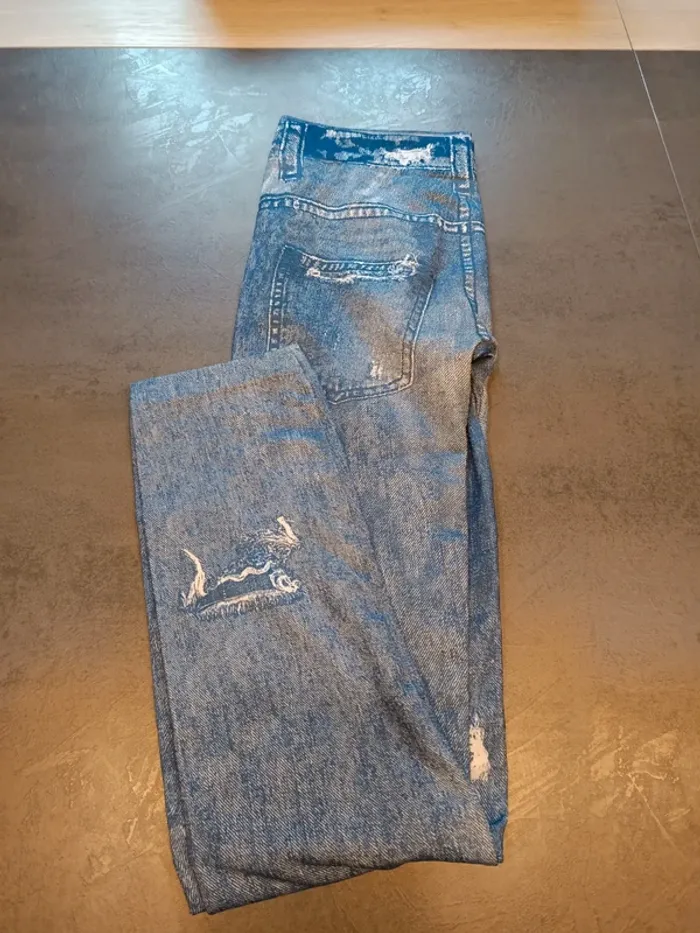 Vends legging imitation jeans taille 12 ans . - photo numéro 4
