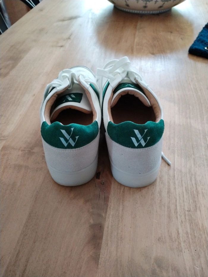 Baskets blanc et vert foncé - photo numéro 2