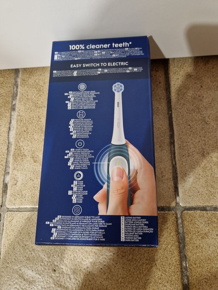 Brosse à dents électrique oral b iO series 2 - photo numéro 2