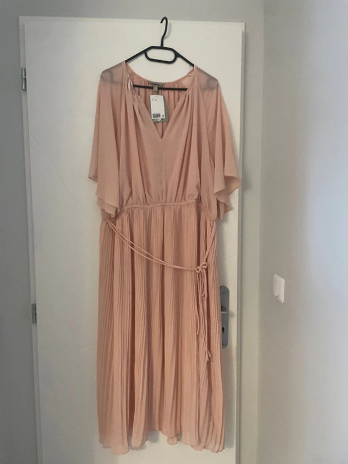 Superbe robe 48
