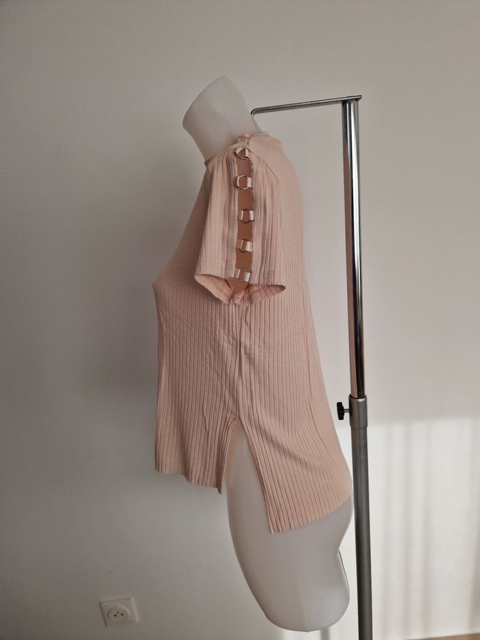 Haut crème, beige épaules semi-ouvertes Jennyfer - photo numéro 2