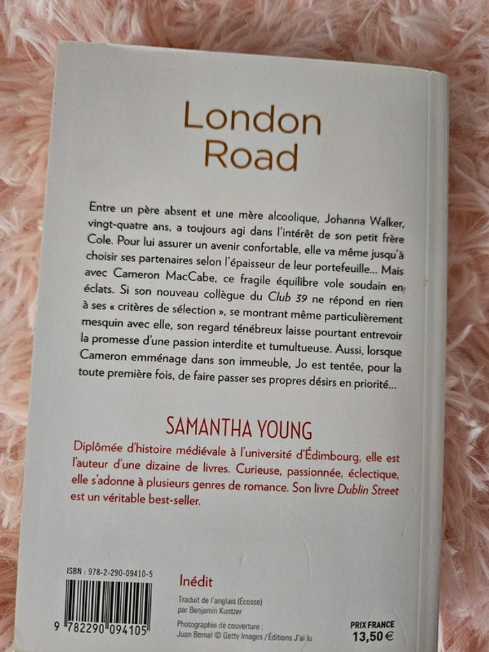 Lot livres romance - photo numéro 2