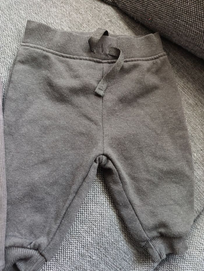 2 pantalons bébé garçon - photo numéro 3