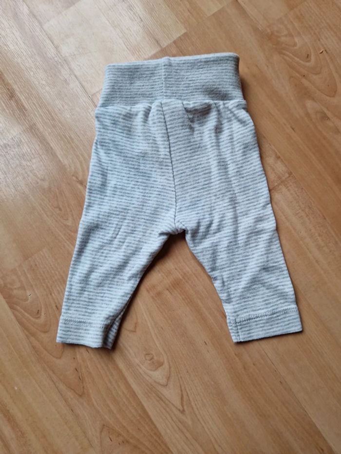 Legging 1mois - photo numéro 2