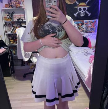 Jupe blanche avec bande noir