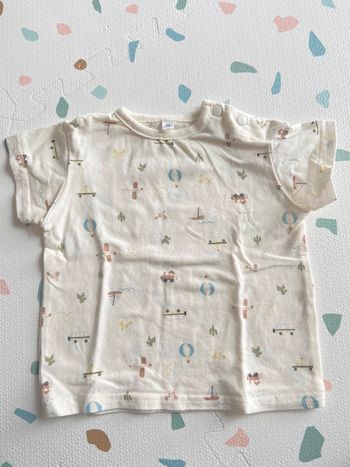 T shirt neuf crème à motifs Zeeman 3 mois