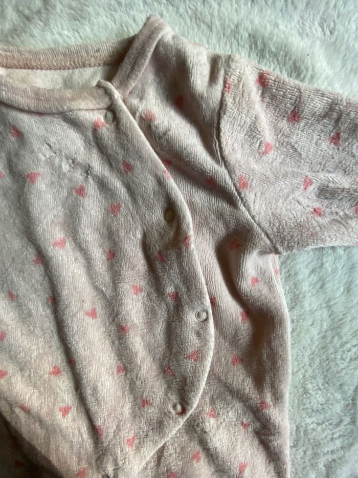 Pyjama un mois - photo numéro 3