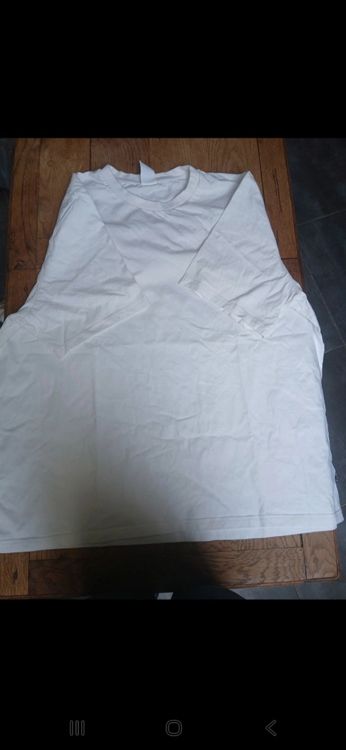 Tee-shirt - photo numéro 4