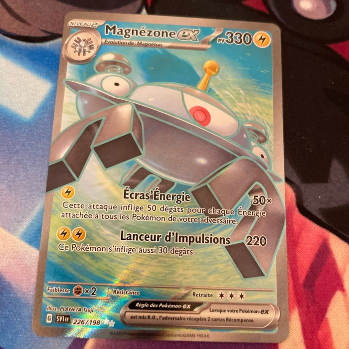 Magnezone ex violet écarlate