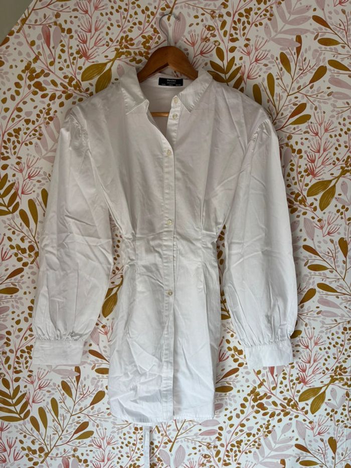Robe chemise blanche bershka