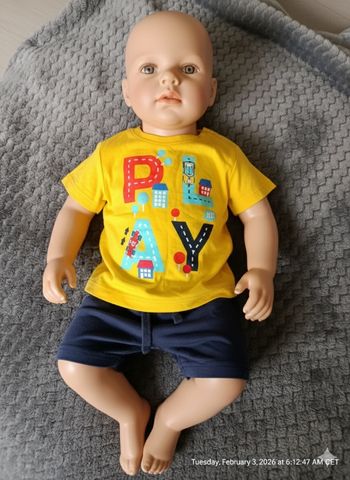 Ensemble tee shirt et short 