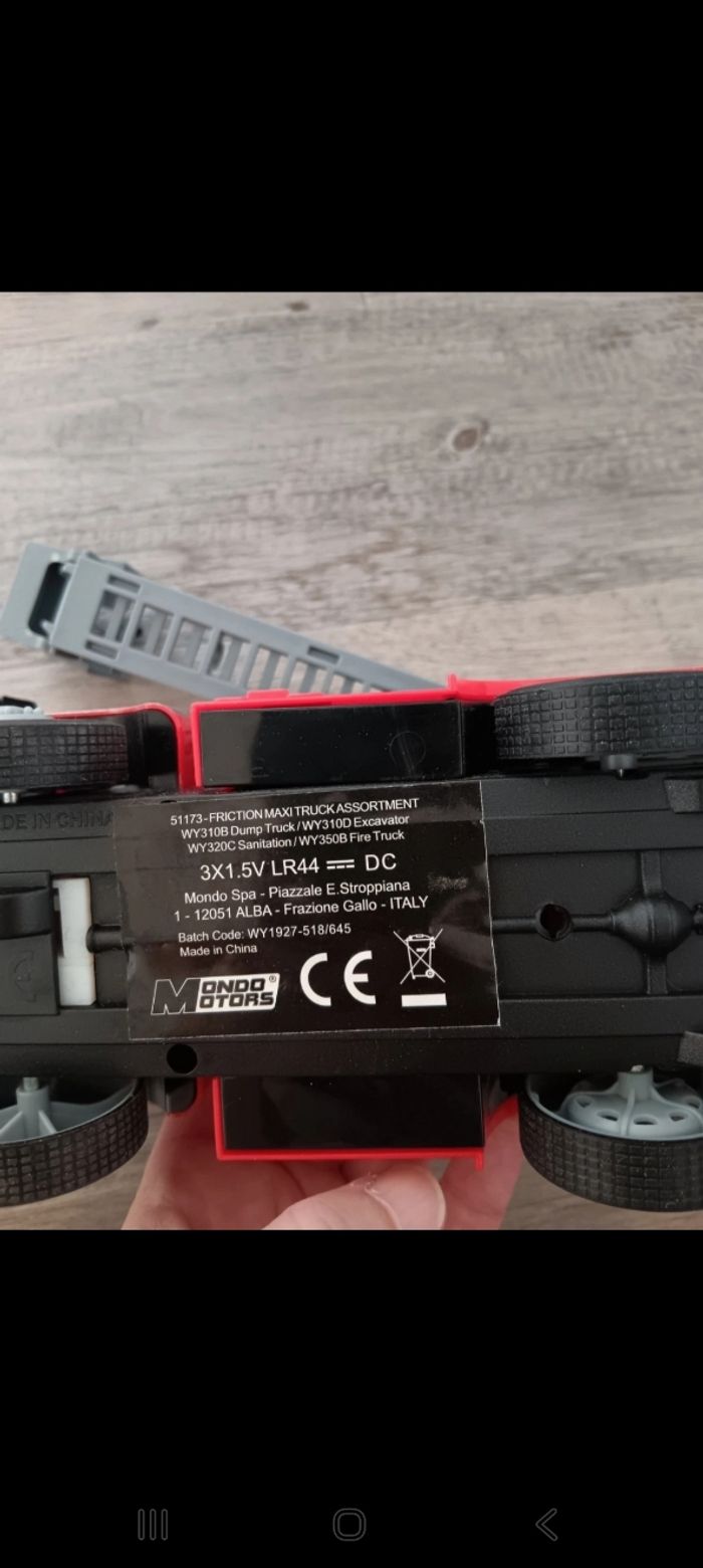 Camion de pompiers à friction - photo numéro 6