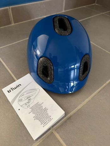 Casque Btwin
Taille xxs 44-49
