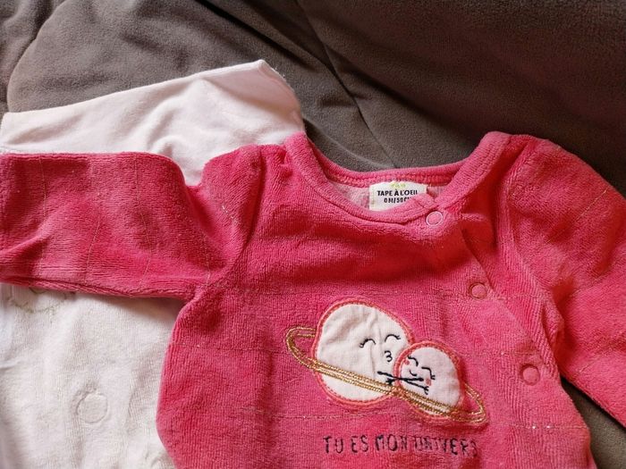 Lot pyjamas naissance - photo numéro 2