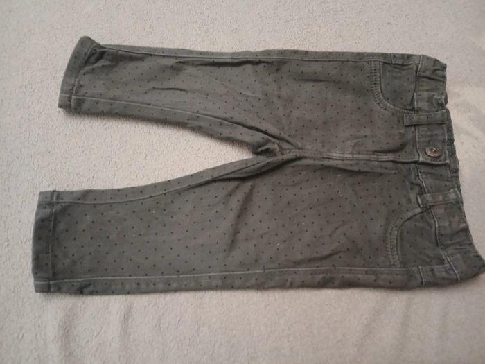 Lot de pantalon fille 12 mois - photo numéro 4