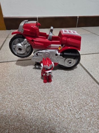 Moto Pat patrouille rouge