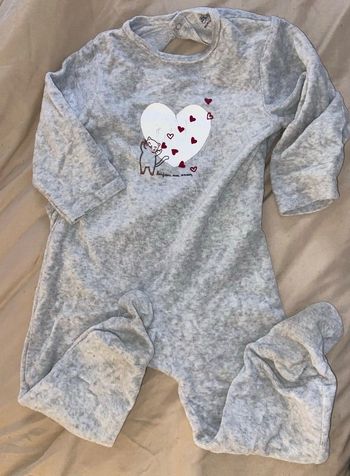 Pyjama gris motif chat coeur 24 mois