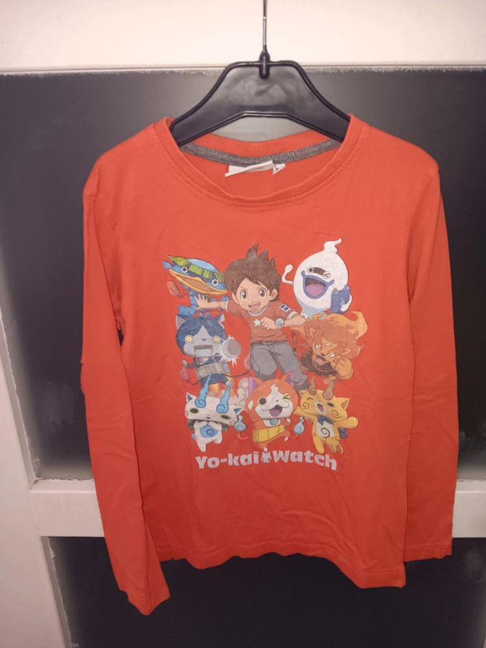T-shirt Yo-Kai Watch rouge 8 ans manches longues enfant
