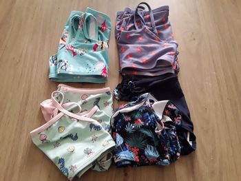 Maillot de bain  fille  8/10