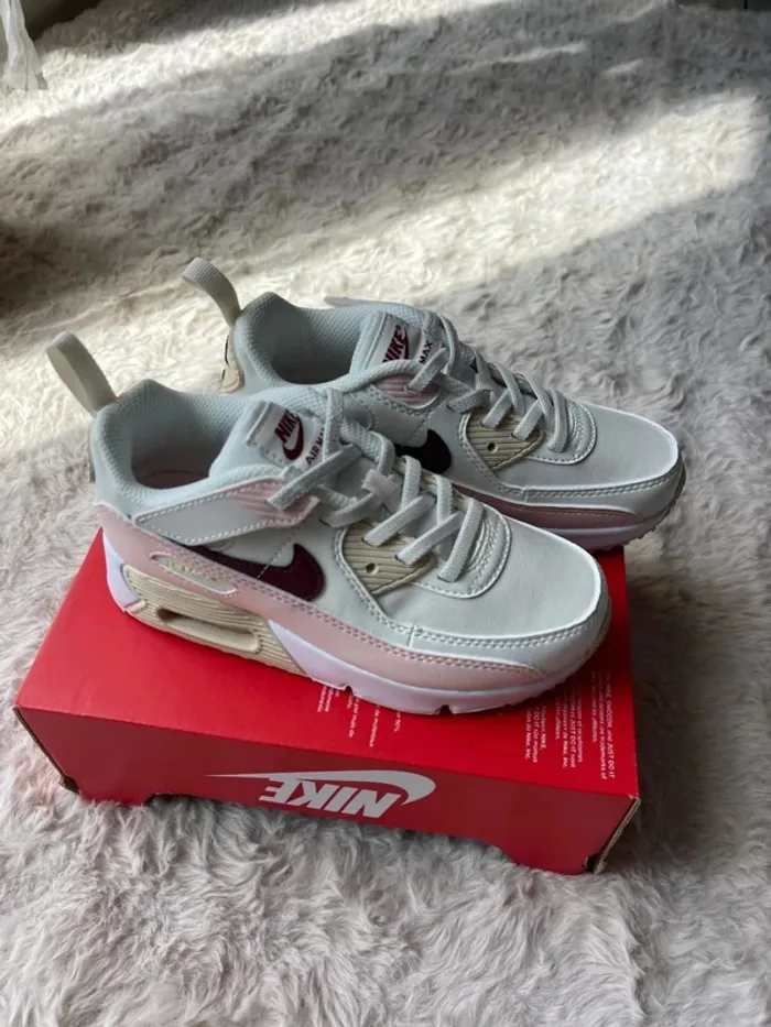 Basket Nike air 90 - photo numéro 3
