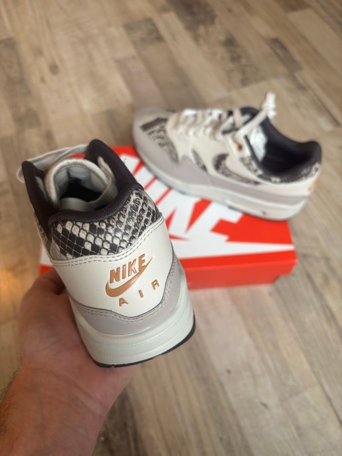 Nike Air Max 1 Snakeskin Taille 40 - photo numéro 2