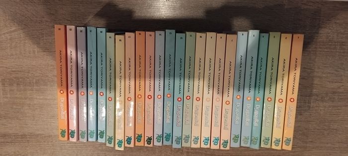 Lot de 24 mangas  Dragon Ball éditions PASTEL - photo numéro 2