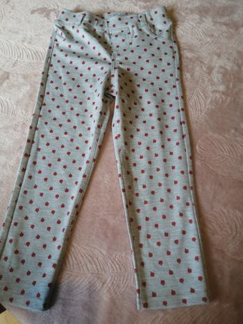 Pantalon leggins gris motif pomme