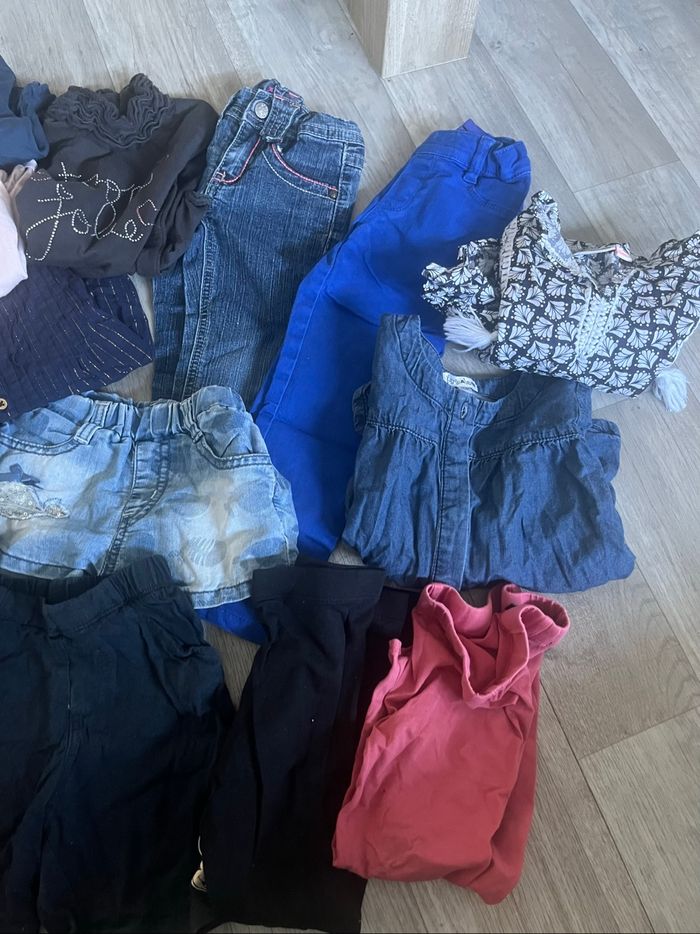 Lot de 22 articles vêtements fille 3 ans - photo numéro 6