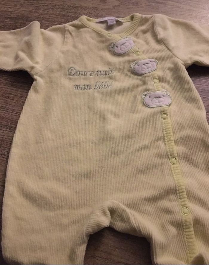 Pyjamas bébé 0 mois - photo numéro 2