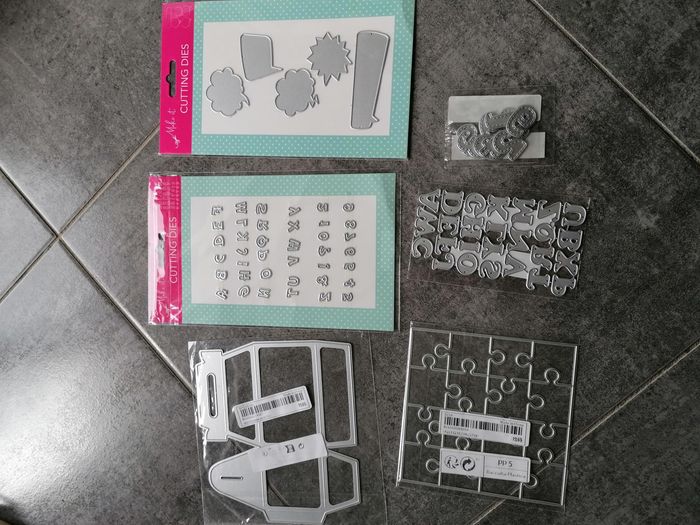 Accessoires pochoirs Matrice de découpe - photo numéro 2