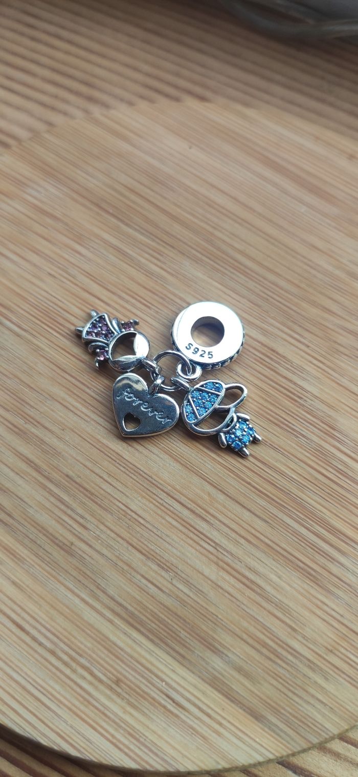 Charm Pandora argent