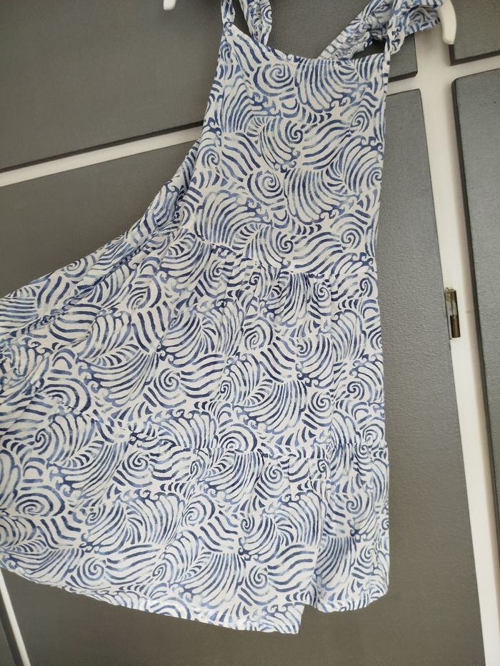 Robe 5-6 ans Primark - photo numéro 2