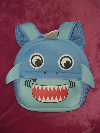 Sac à dos requin