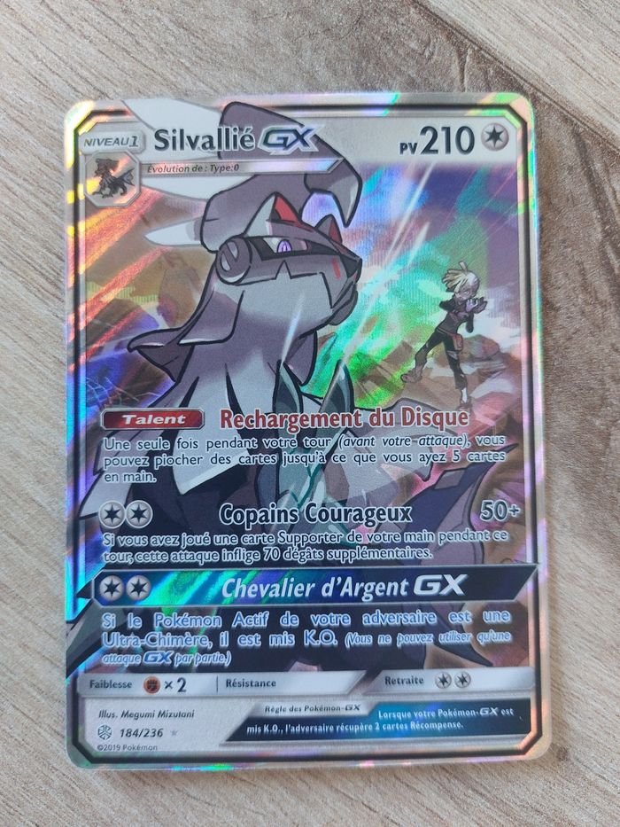 Carte pokemon Silvallié GX 184/236 Éclipse cosmique