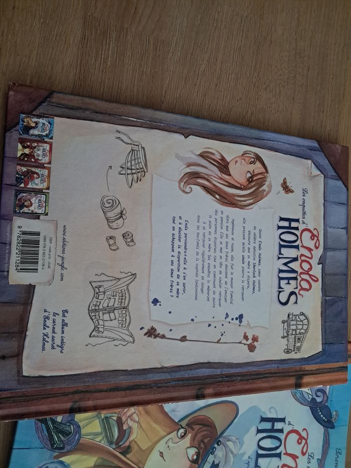 Lot de 3 BD Les enquêtes d’Enola Holmes - photo numéro 4